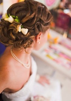 «Свадебная прическа»