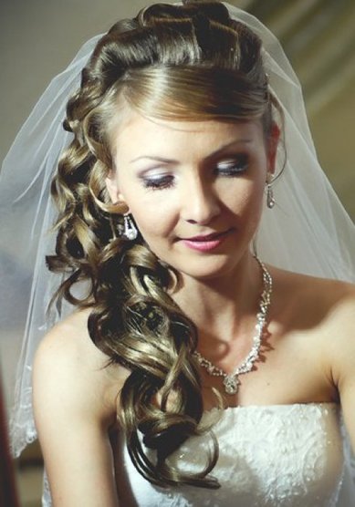 Прическа на свадьбу И12886 - Стилист-визажист Ильсияр Габдрахманова