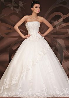 Свадебное платье B24894. С пышной юбкой, длинное без шлейфа.