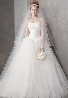 Свадебное платье B24909. С пышной юбкой, длинное без шлейфа.