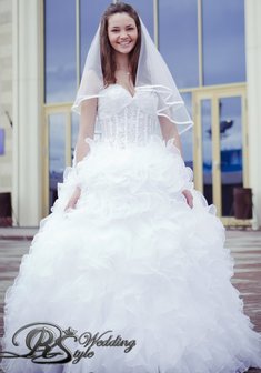 Свадебное платье R36099. С пышной юбкой, длинное без шлейфа.