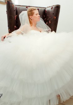 Свадебное платье R36106. С пышной юбкой, длинное со шлейфом.