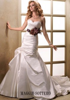 Арт. Lynnis-B39051