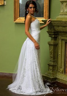 Свадебное платье D65200. А-силуэт, длинное со шлейфом.