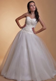 Свадебное платье D65205. С пышной юбкой, длинное без шлейфа.