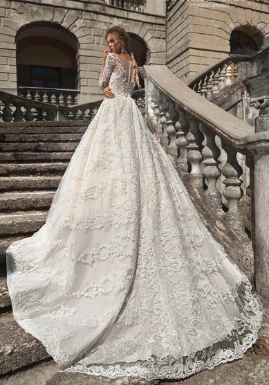 Свадебное платье Эмеральд-B65143 - Бутик церемониальной одежды Black&White