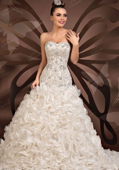 Свадебное платье B24900 - Бутик церемониальной одежды Black&White