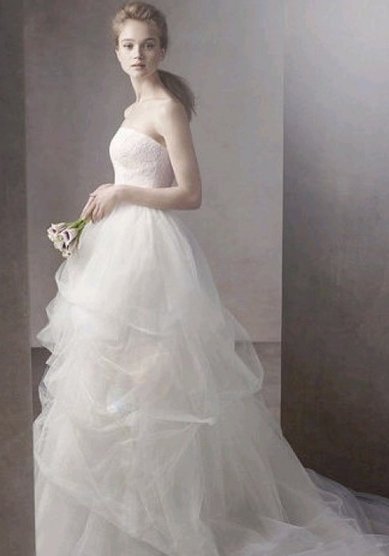 Свадебное платье B24908 - Бутик церемониальной одежды Black&White