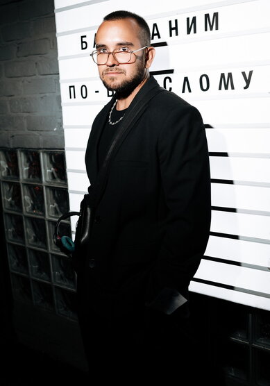 Свадебный мужской костюм Прокат мужских пиджаков-П3836 - Салон костюмов Прокат мужских костюмов Монте Кристо (Казань)...